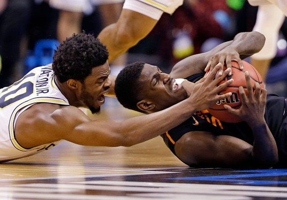 Derrick Walton Jr. (10)