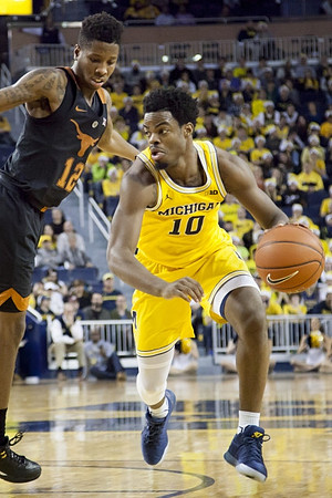 Derrick Walton Jr. (10)
