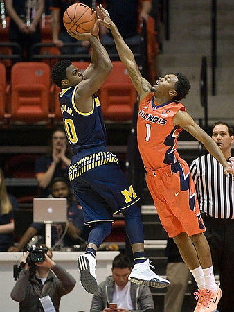 Derrick Walton Jr. (10)