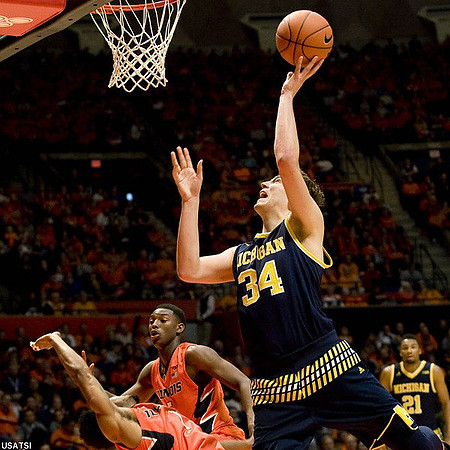 Mark Donnal (34) and Zak Irvin (21)