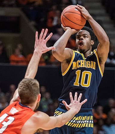 Derrick Walton Jr. (10)