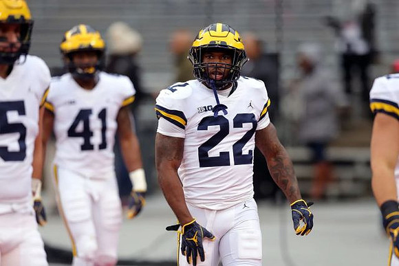 Christian Turner (41) and Karan Higdon (22)