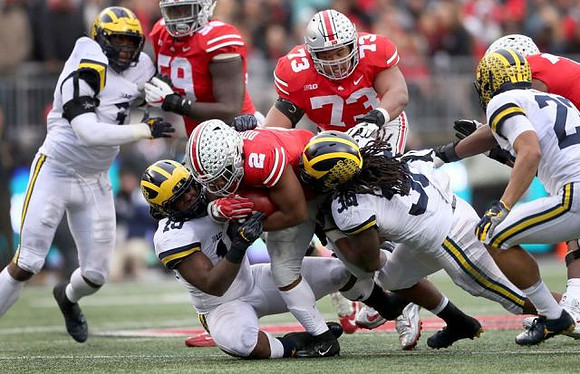 Devin Bush (10) and Devin Gil (36)