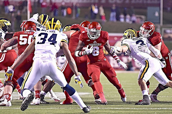 Jeremy Clark (34) and Desmond Morgan (3)