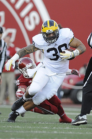Sione Houma (39)
