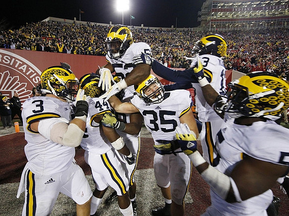 Desmond Morgan (3), Delano Hill (44), Royce Jenkins-Stone (52), Joe Bolden (35), Terry Richardson (13), and Jabrill Peppers (5)