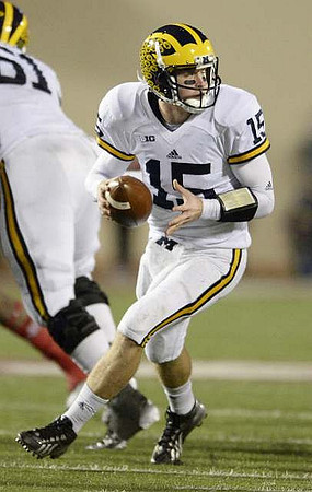 Graham Glasgow (61) and Jake Rudock (15)