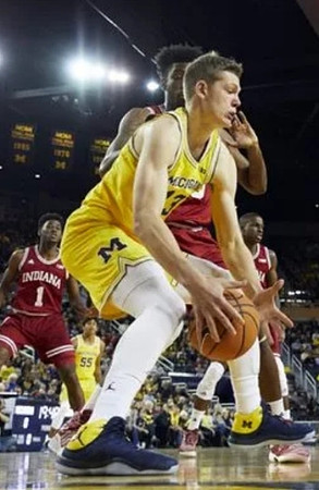Moritz Wagner (13)