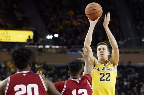 Duncan Robinson (22)