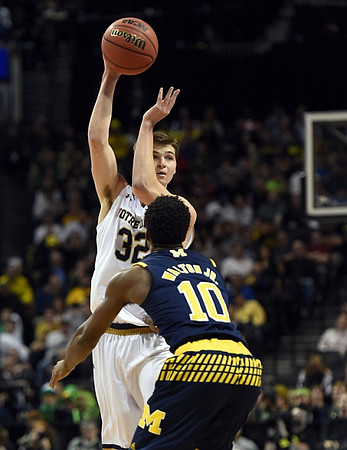 Derrick Walton Jr. (10)