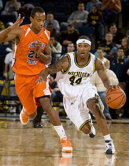 Kelvin Grady (44)