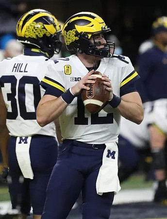 Daxton Hill (30) and Cade McNamara (12)