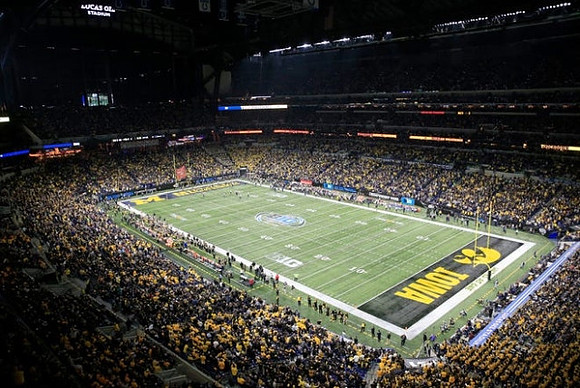 Lucas Oil Stadium