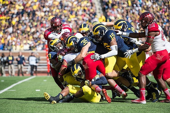 Joe Bolden (35) and James Ross (15)