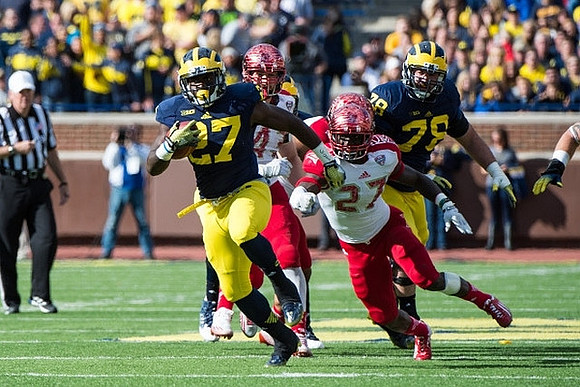 Derrick Green (27) and Erik Magnuson (78)
