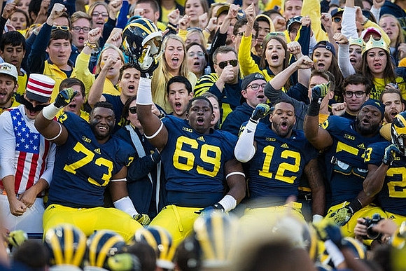 Maurice Hurst (73), Willie Henry (69), and Allen Gant (12)
