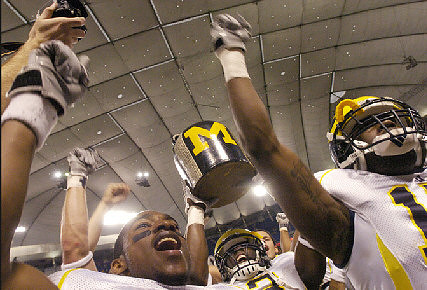 Stevie Brown (3) and the Little Brown Jug