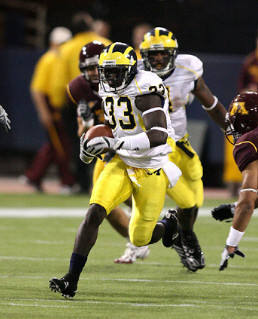 Boubacar Cissoko (33) and Kevin Grady (24)