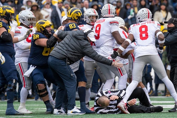 Andrew Vastardis (68) and Erick All (83)