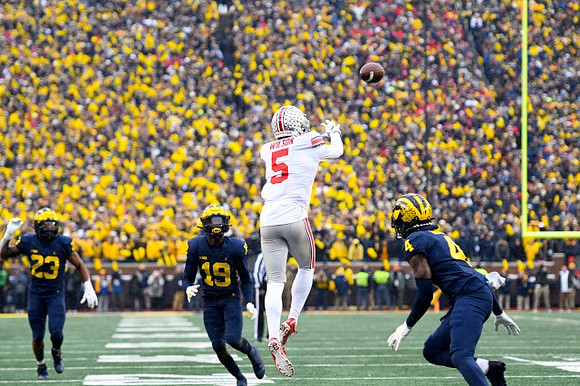 Michael Barrett (23), Rod Moore (19), and Vincent Gray (4)