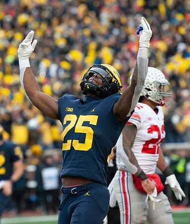 Hassan Haskins (25)