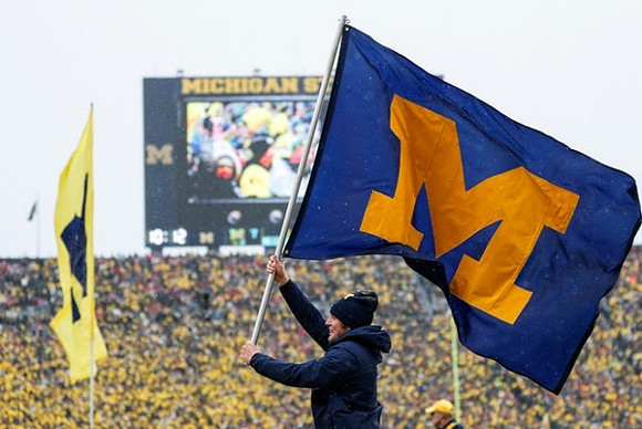 Michigan Cheerleaders