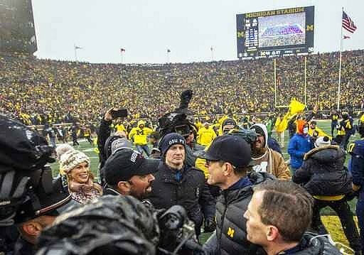 Ohio State Head Coach Ryan Day and Jim Harbaugh