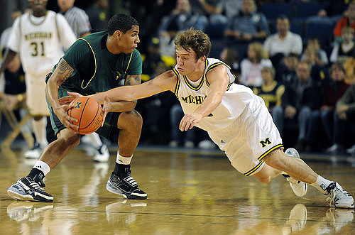 Laval Lucas-Perry (31) and Zack Novak (0)