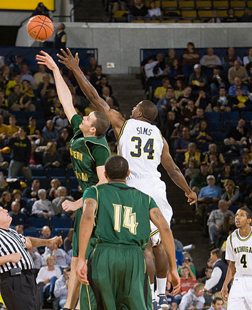 DeShawn Sims (34)