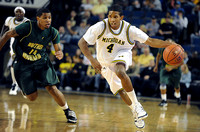 Laval Lucas-Perry (31) and Darius Morris (4)