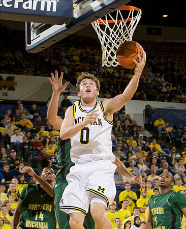 Zack Novak (0)