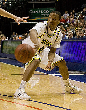 Kelvin Grady (44)