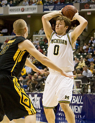 Zack Novak (0)