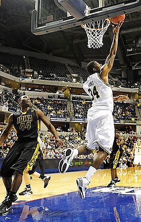 DeShawn Sims (34)