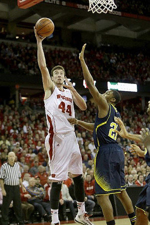 Zak Irvin (21)