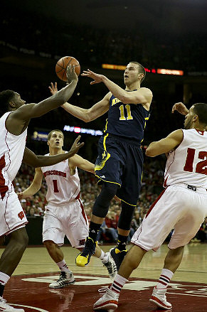 Nik Stauskas (11)