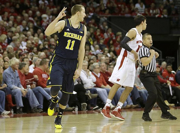 Nik Stauskas (11)