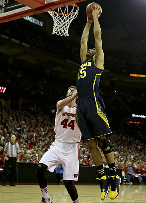 Jon Horford (15)