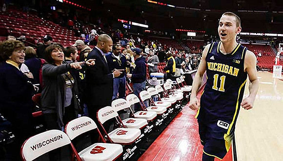 Nik Stauskas (11)