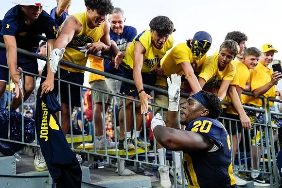 Kalel Mullings (20)