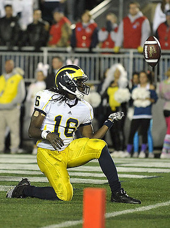 Denard Robinson (16)