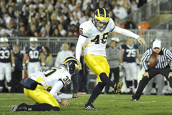Doug Rogan (30) and Seth Broekhuizen (46)