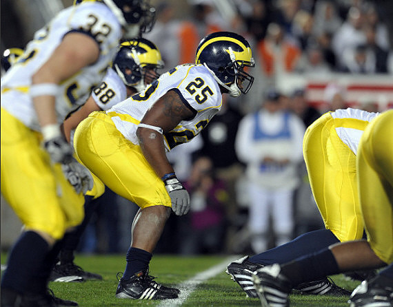Jordan Kovacs (32), Kenny Demens (25), and Craig Roh (88)