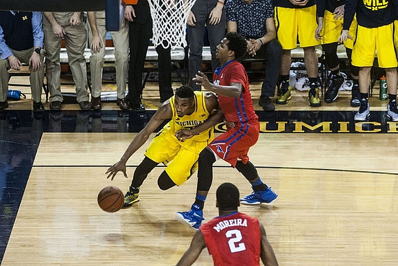 Zak Irvin (21)