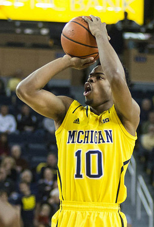 Derrick Walton Jr. (10)