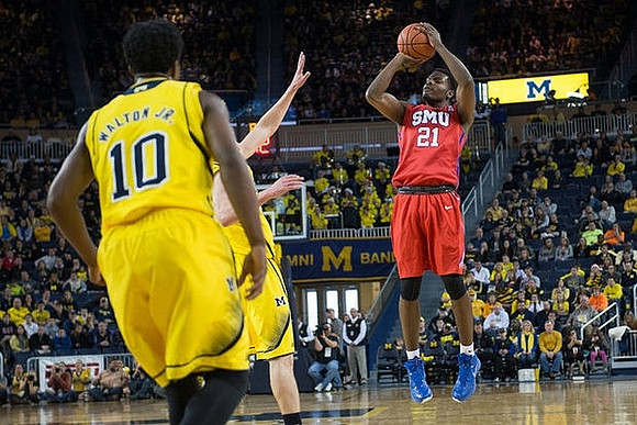 Derrick Walton Jr. (10)