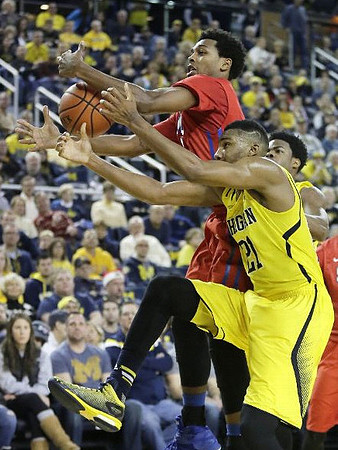 Zak Irvin (21)