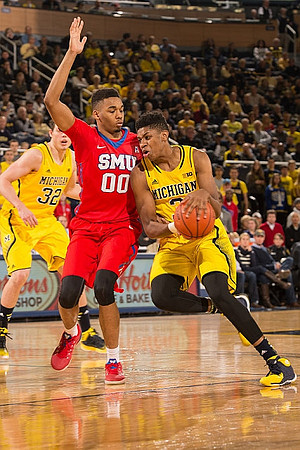 Ricky Doyle (32) and Kameron Chatman (3)