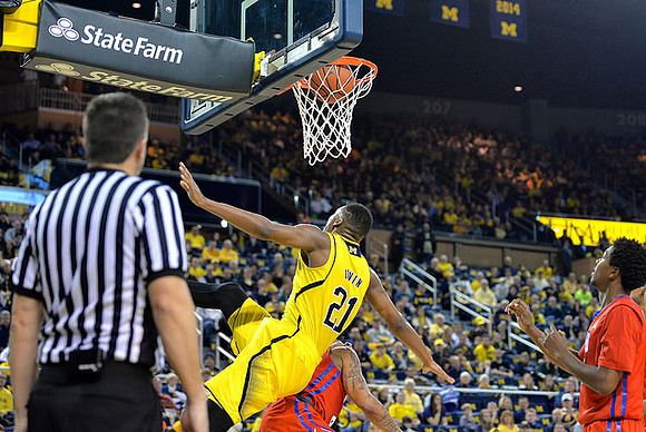 Zak Irvin (21)