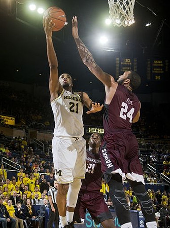 Zak Irvin (21)